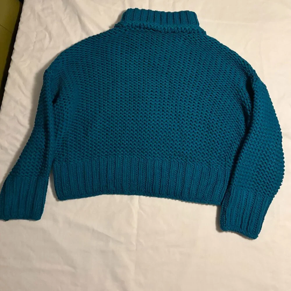 Free People Chunky Knit Cropped Sweater - Picture 2 of 4